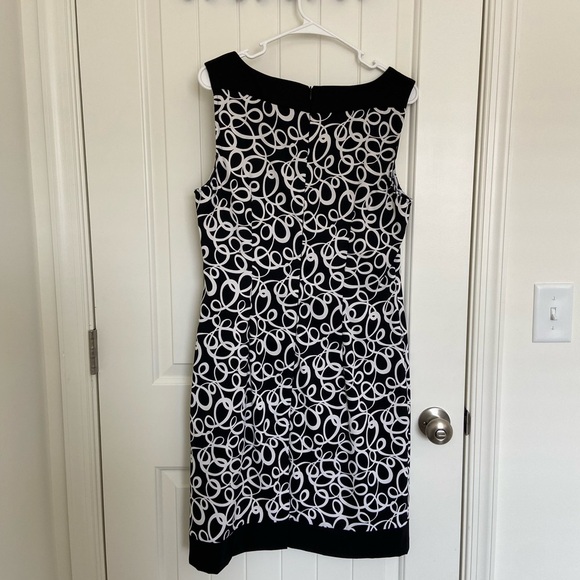 NWOT | Connected Apparel women’s sleeveless black white patterned zip dress — 14 - Picture 3 of 6